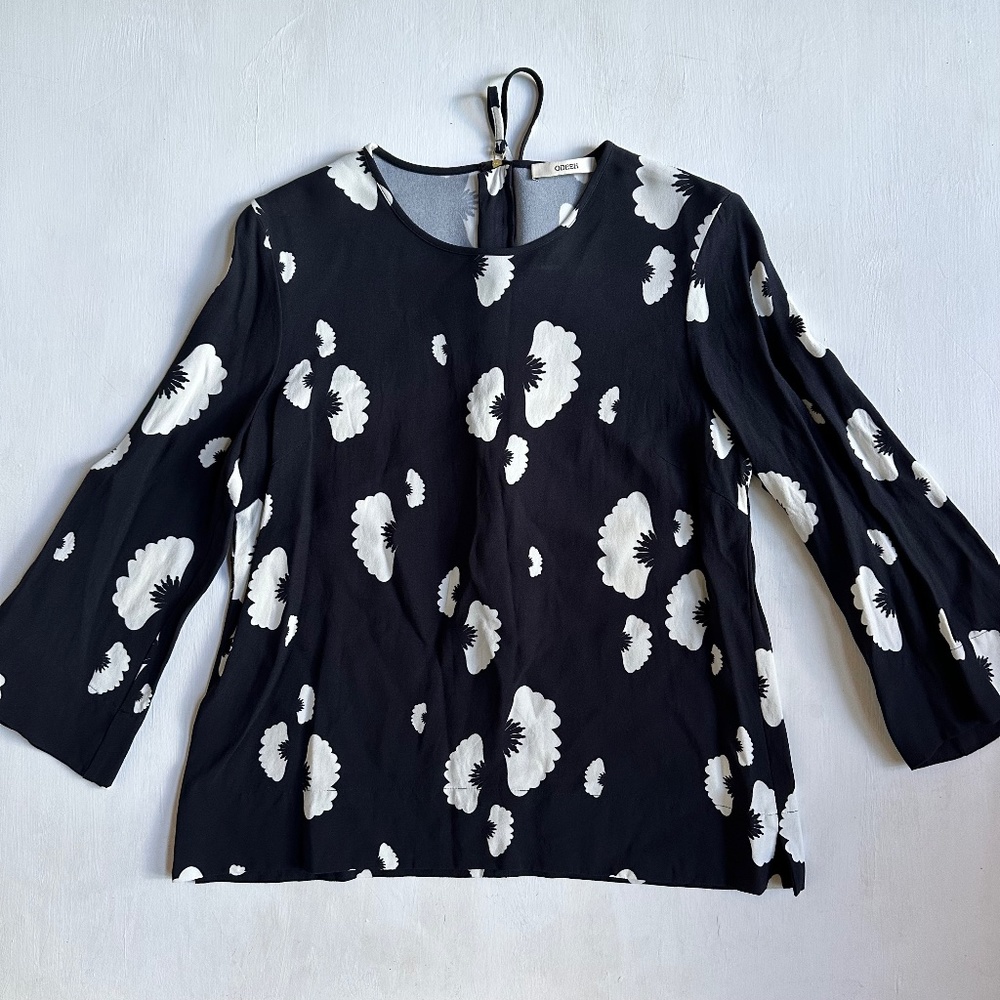 Odeeh Navy Blue Floral Blouse